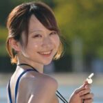 綾波レイのくびれボディーを持つ鳥井玲は腰からヒップにかけてのＳ字ラインと、