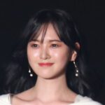 はるっぴ・兒玉遥が大胆で背中が露わになるドキッとさせられて、