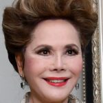 デヴィ夫人は愚行を知り、発言を撤回と謝罪～ジャニー喜多川の擁護「申し訳なく思います」