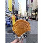 「１０円パン」若者流行グルメで１位！！　食べ歩きメニューが、