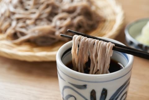 マジ？気を付けろ！前の客の使い回し発覚･･･そば屋のそばつゆ