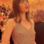 広瀬すず、ヴィトンのパリコレ最前列で光り輝く！！！！！「日本の誇り」「国宝指定に、