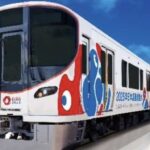 11月30日から運行開始！「ミャクミャク列車」って、