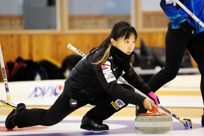 カーリングの藤沢五月、氷上復帰！いつもの色白カー娘の姿に戻る