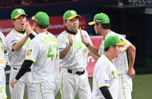 16年ぶり!独走中の阪神は破竹の10連勝で15日には、