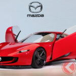 世界初公開！！マツダ、ロータリーエンジン搭載の新型スポーツカーEV発表～～～～～