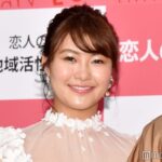 村上佳菜子がビキニ姿で美ボディ披露「くびれがすごい」「引き締まってる」と、