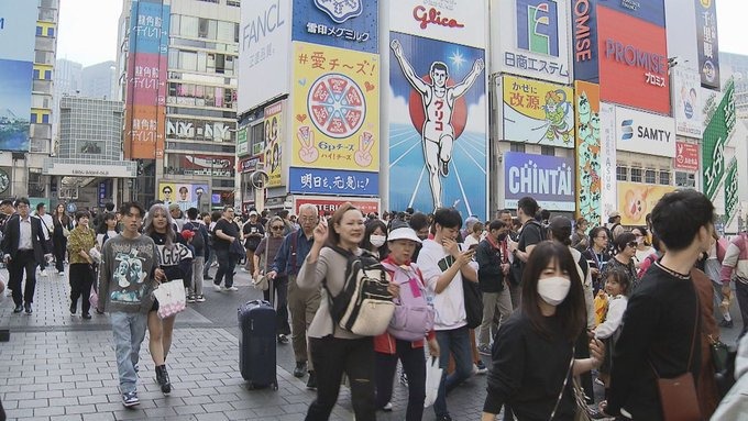 【緊急！】1300人態勢で道頓堀川の水位を引き上げ･･････････川に飛び込んだ人が、