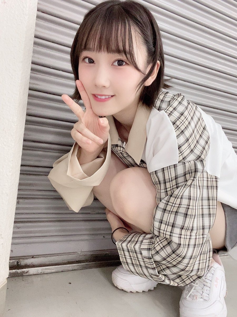 STU48・甲斐心愛、水着姿で美ボディ初披露！思わず度肝を抜くランジェリー姿も、