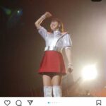 森高千里“限界ミニスカ”ショット披露「今や人間国宝」「スタイル良すぎ」の、