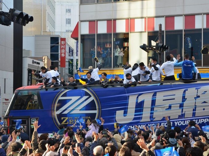 FC町田ゼルビア「J1昇格」パレードで、、、町田駅周辺が～