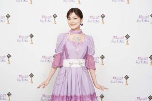 ウィッシュの生田絵梨花「生放送では初めて着用」純白ランジェリー姿も!!