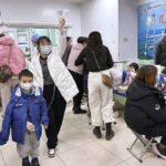 悪夢の4年前とそっくり！！　中国で急増中の「呼吸器疾患」で入国制限を、