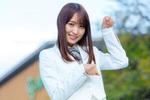 元櫻坂46のキャプテン菅井友香が「トップコート」所属発表!!木村佳乃、松坂桃李らの後輩に、