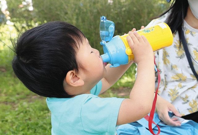 え？「水を飲めない子ども」が増えて、