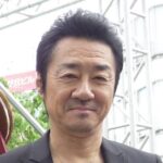 早すぎる！大友康平、突然の訃報に、